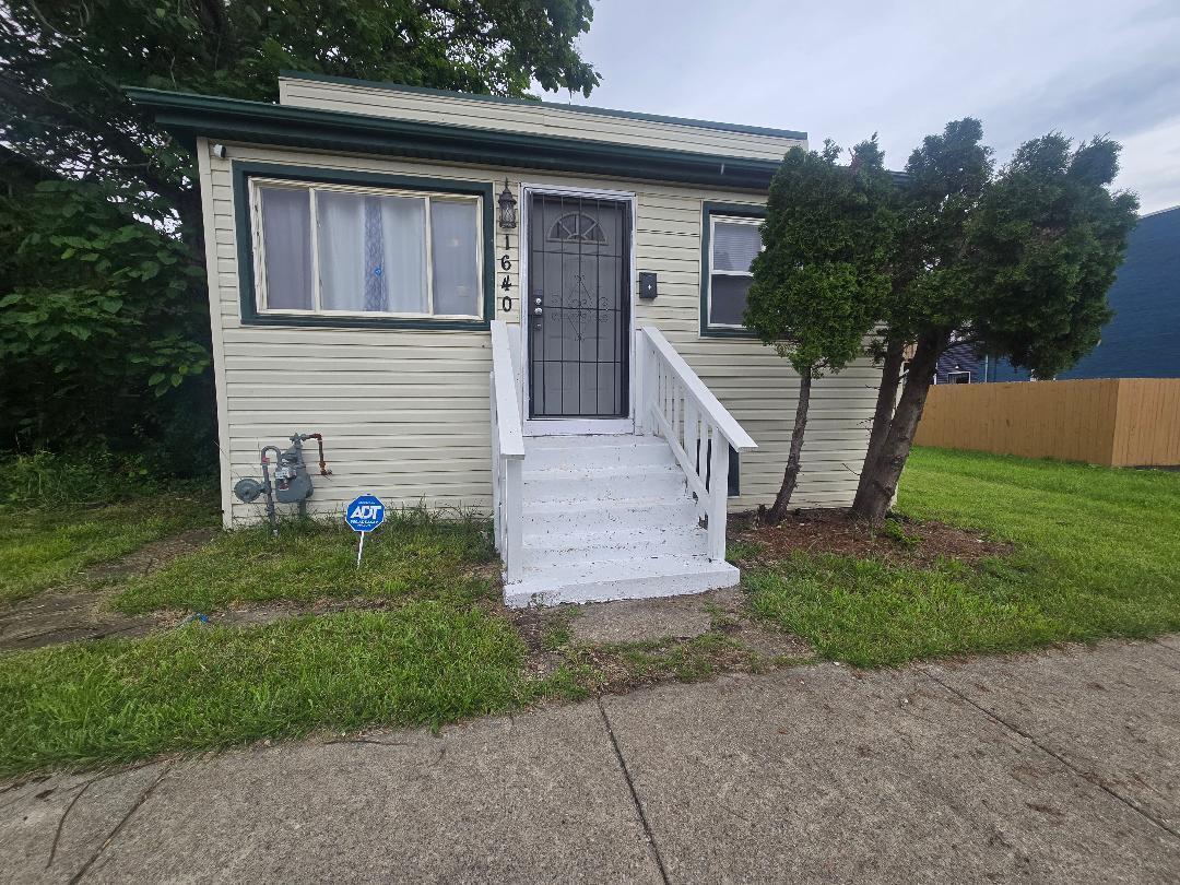 1640 Butler St., Chicago Heights, IL 60411