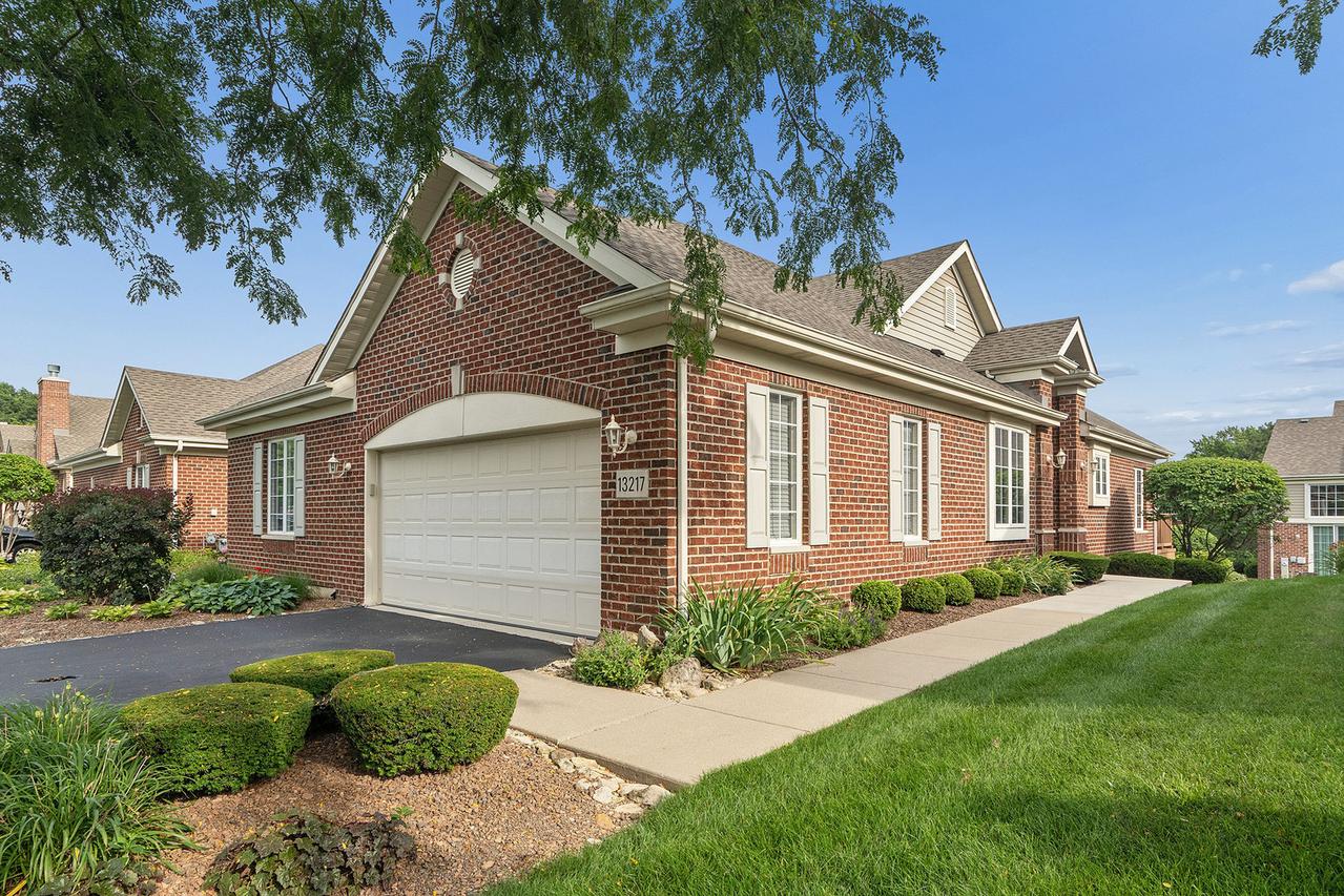 13217 Greenleaf Tr., Palos Heights, IL 60463