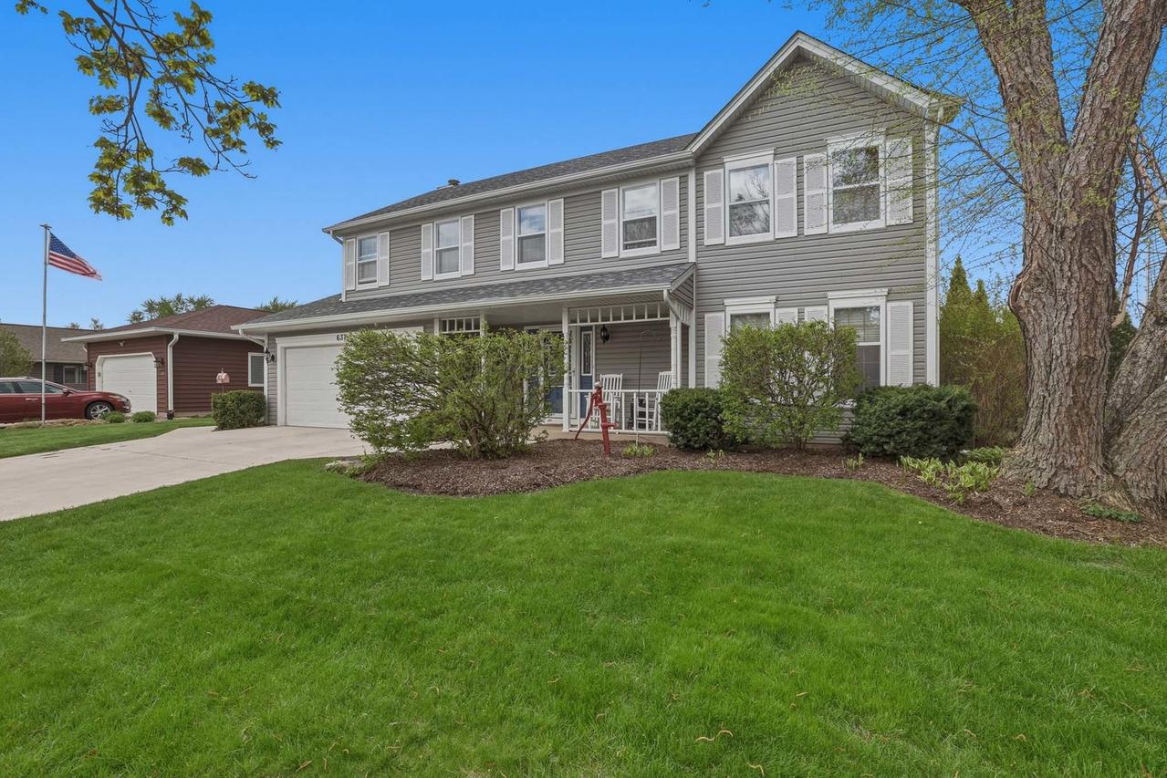 637 N Lyle Ave., Elgin, IL 60123