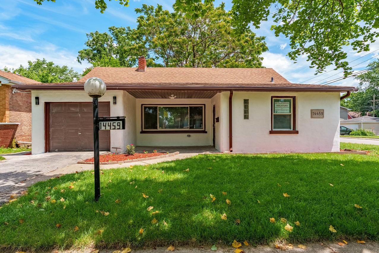 14459 Center Ave., Harvey, IL 60426