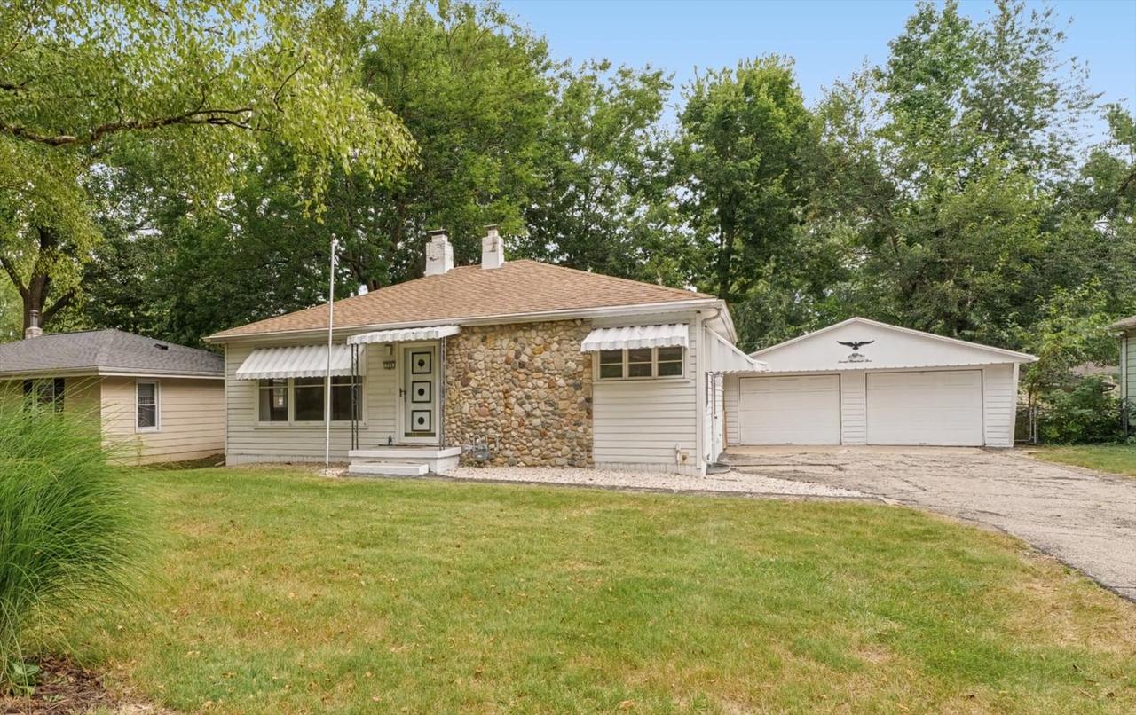 705 Dover Pl., Champaign, IL 61820