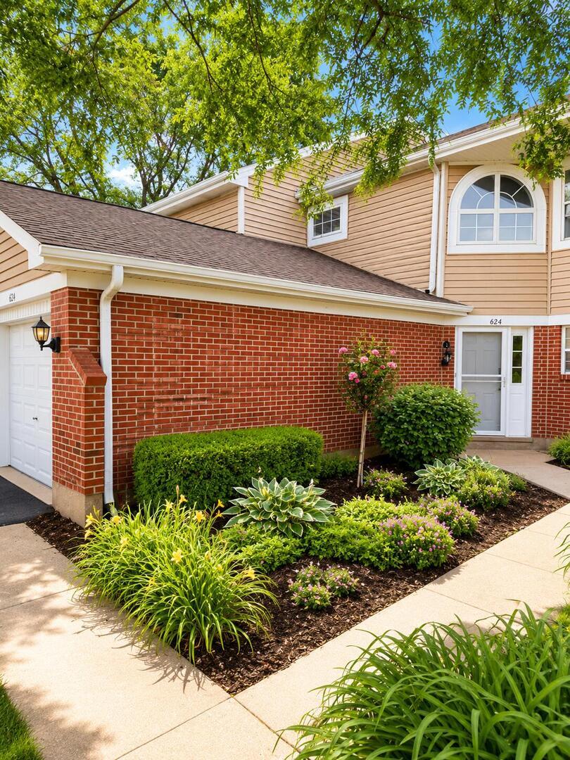 624 W Happfield Dr. #1717D, Arlington Heights, IL 60004