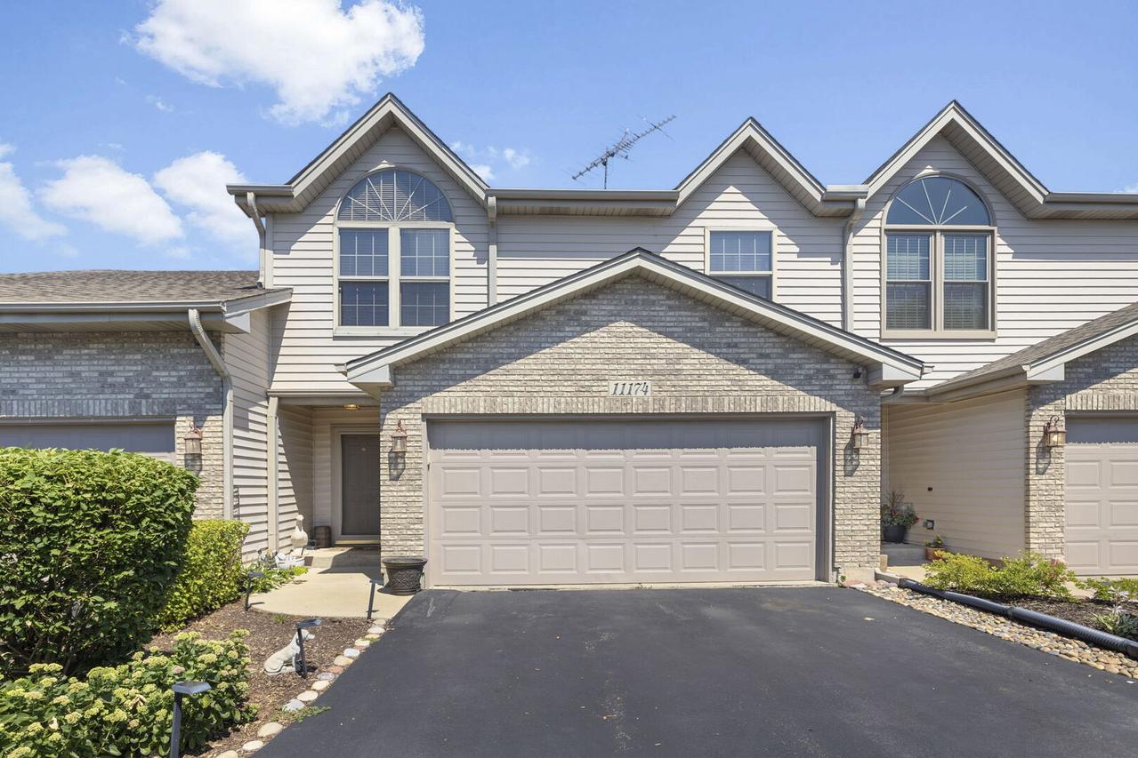 11174 Algonquin Rd., Huntley, IL 60142
