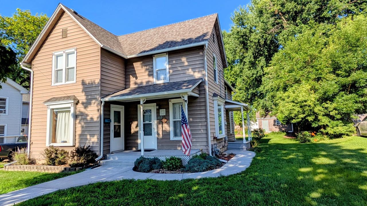 111 N Wesley Ave., Mount Morris, IL 61054