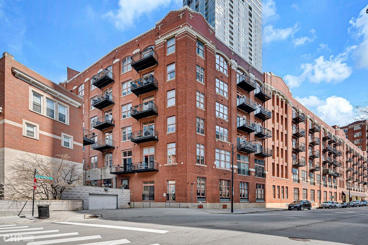 360 W Illinois St. #5C, Chicago, IL 60654