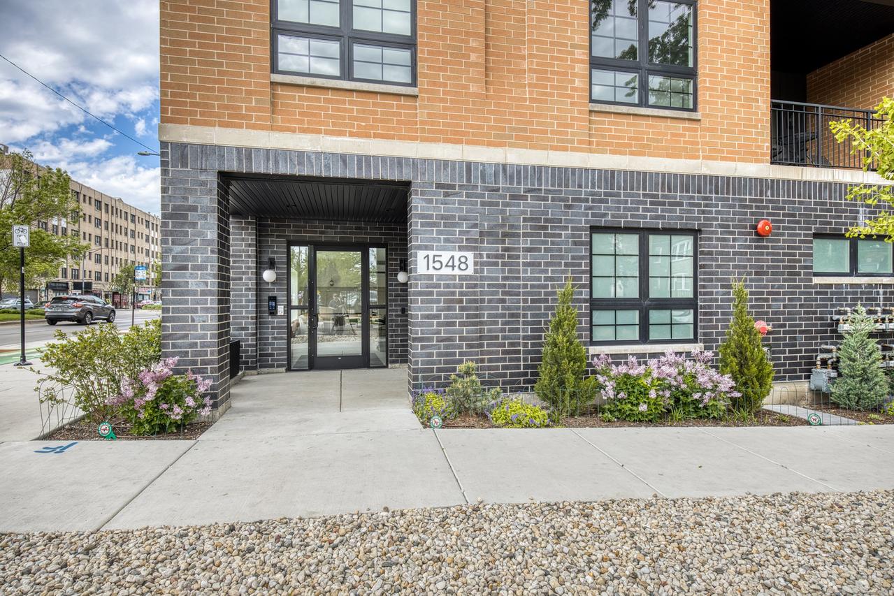 1548 W Ardmore Ave. #2C, Chicago, IL 60660