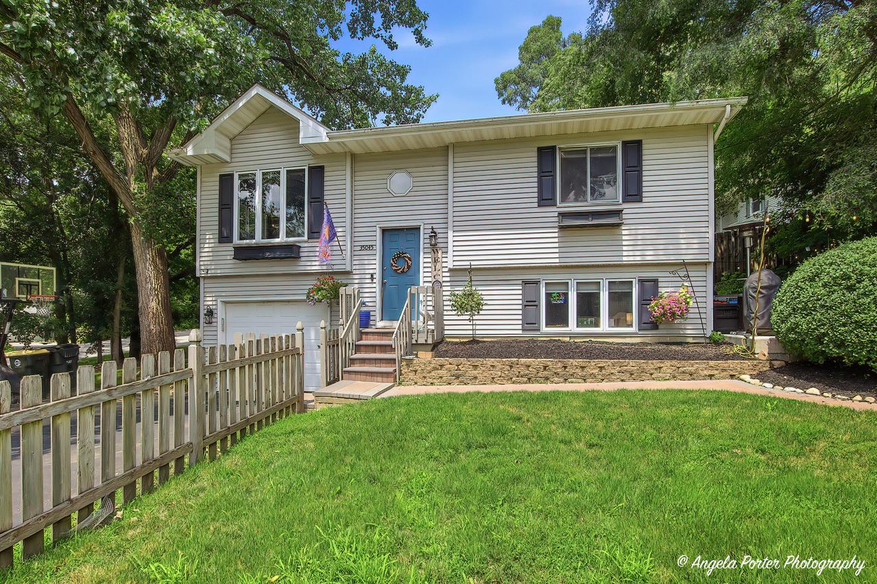 35045 N Sheridan Dr., Ingleside, IL 60041