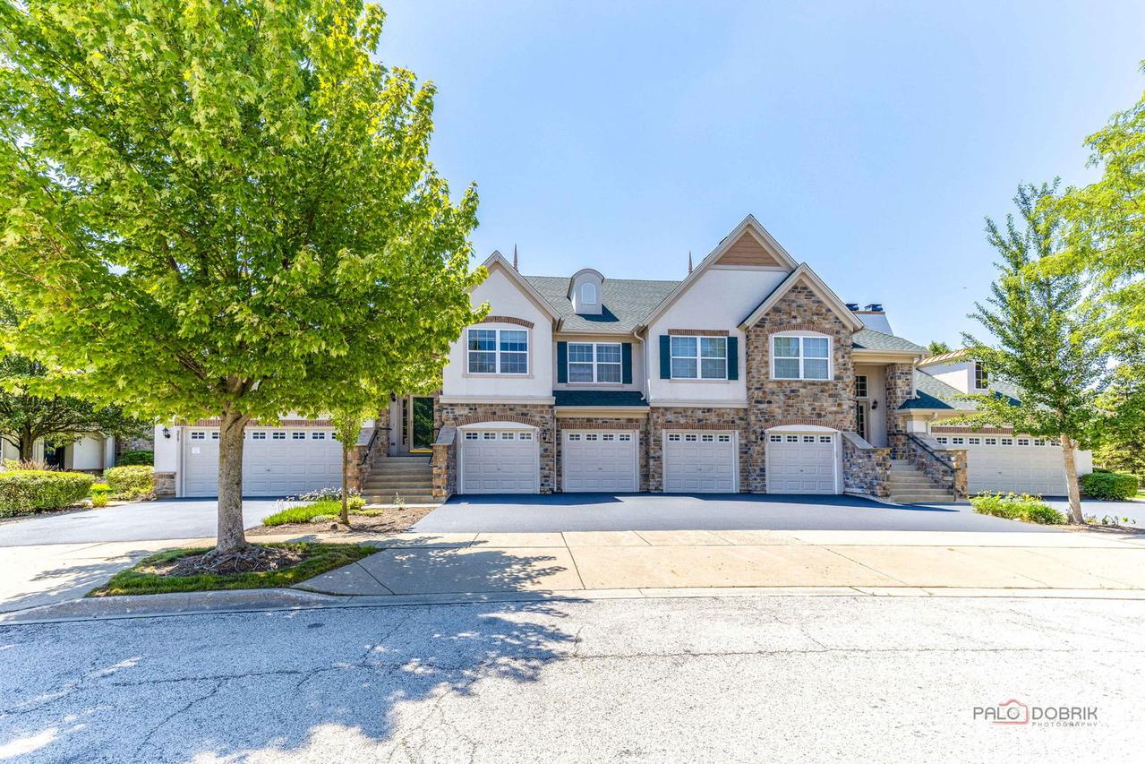 263 Shadow Creek Cir., Vernon Hills, IL 60061