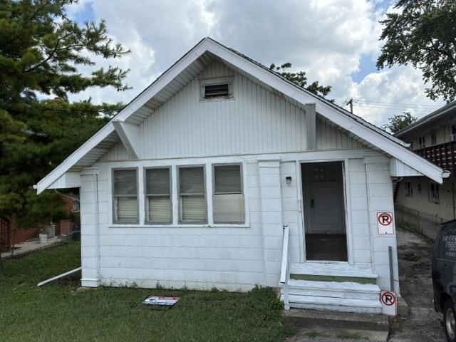 405 S Cass Ave., Westmont, IL 60559