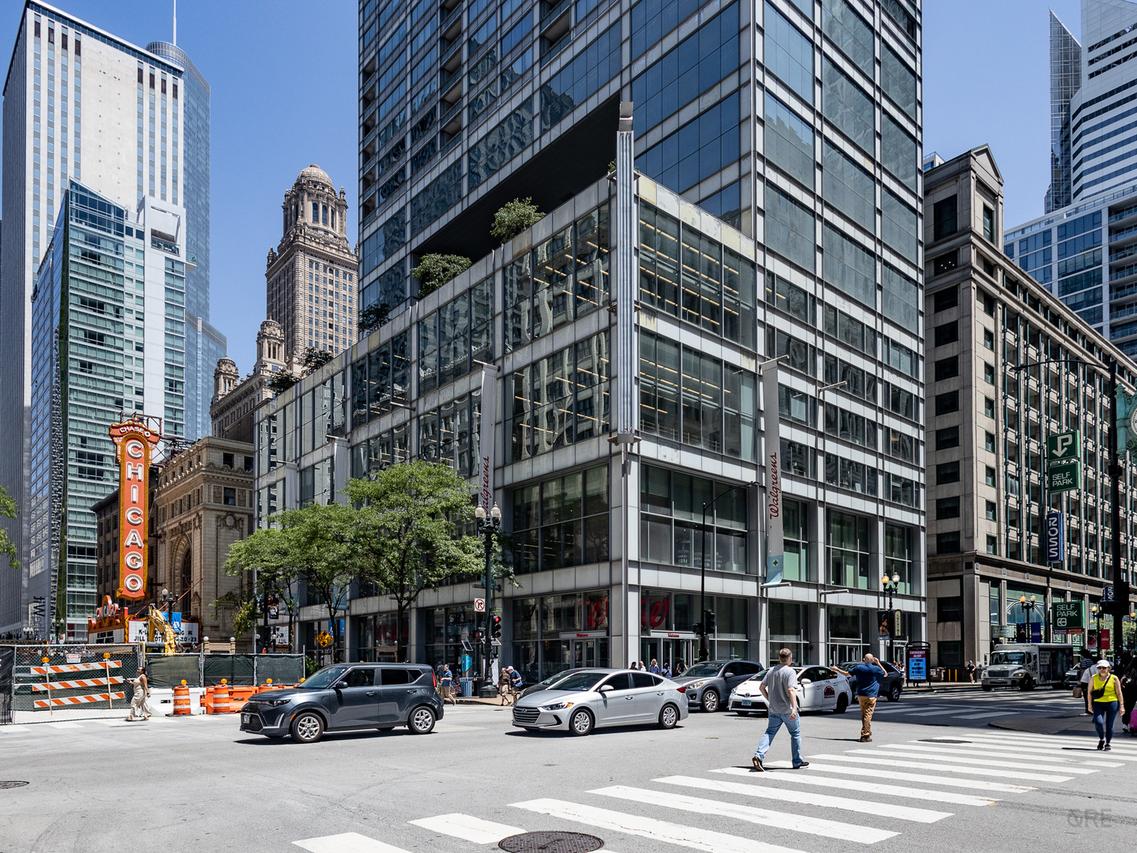8 E Randolph St. #2706, Chicago, IL 60601