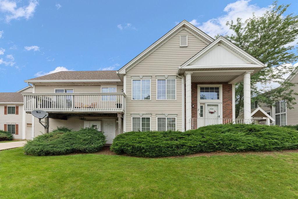 320 Rosebud Ct., Bolingbrook, IL 60440