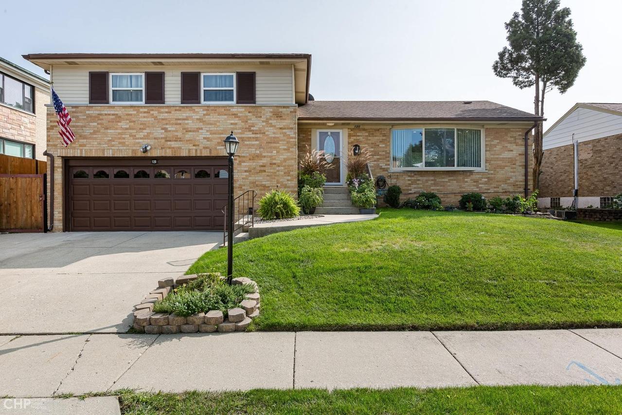 120 Concord Dr., Melrose Park, IL 60160