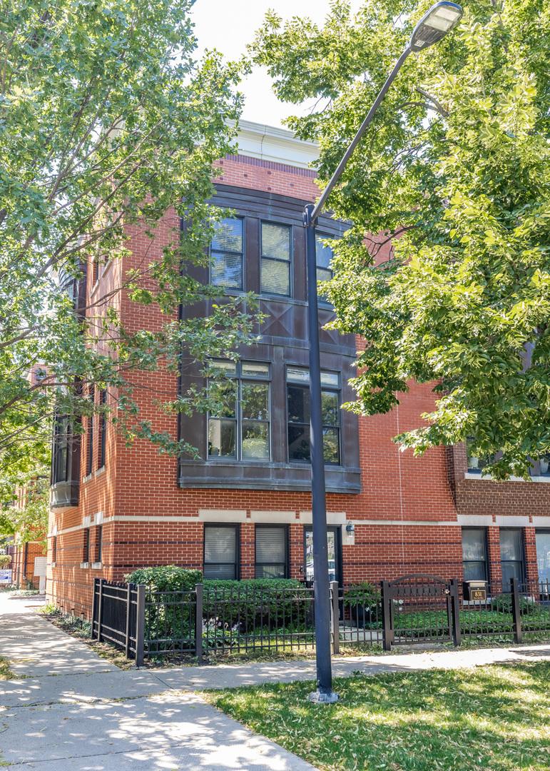 831 W 14th Pl., Chicago, IL 60608