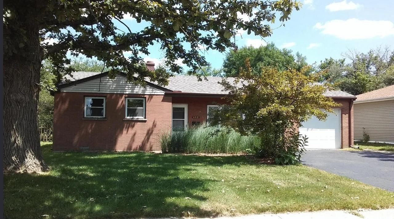 6321 Dunham Rd., Downers Grove, IL 60516