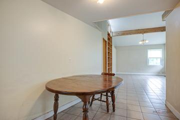 915 Safford Ave., Lake Bluff, IL 60044