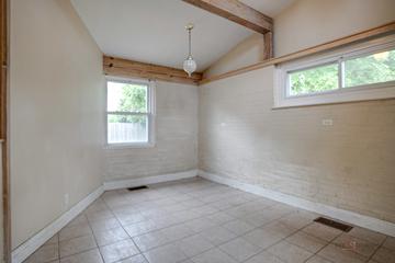 915 Safford Ave., Lake Bluff, IL 60044
