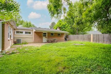 915 Safford Ave., Lake Bluff, IL 60044