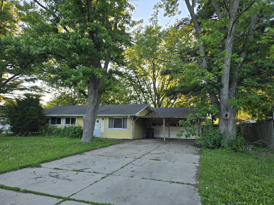 34W784 Skyline Dr., St. Charles, IL 60174