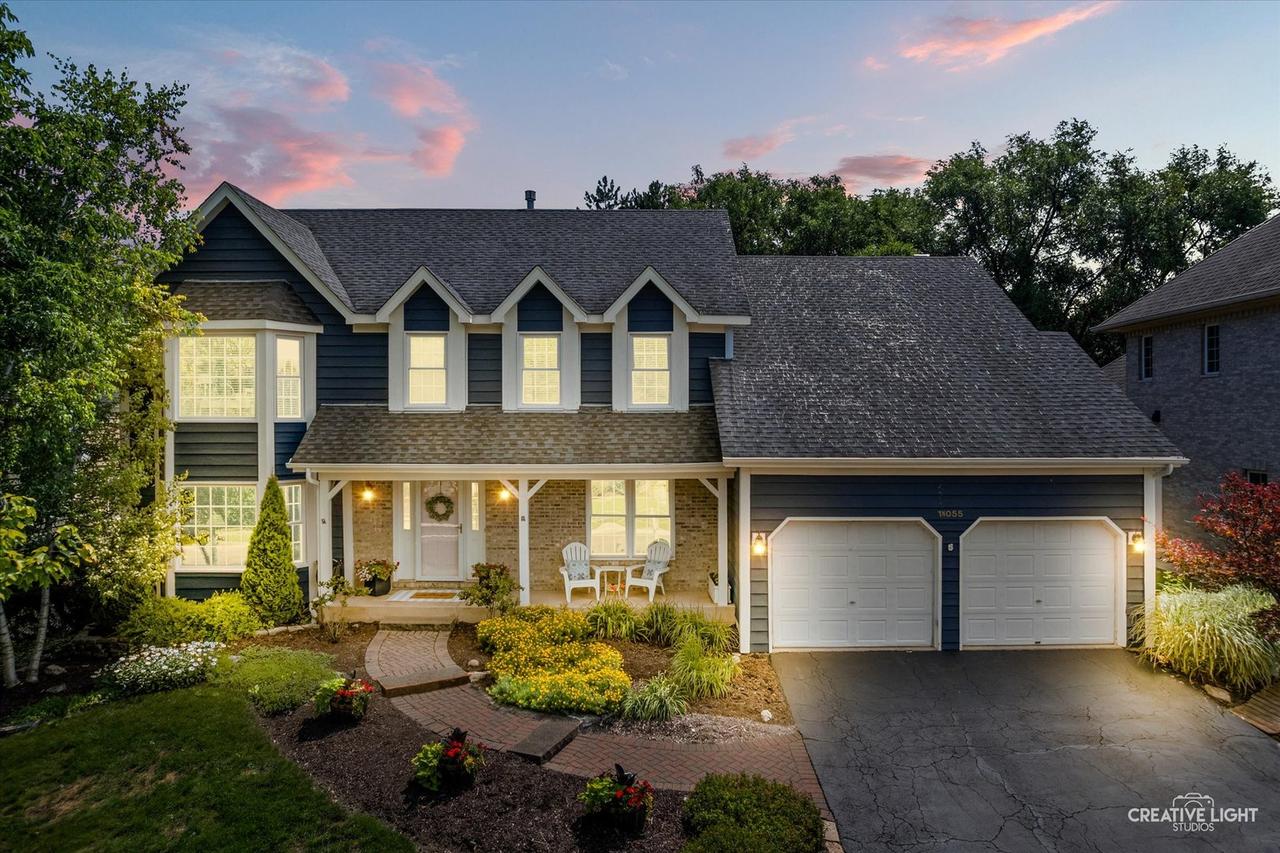 1N055 Coventry Dr., Carol Stream, IL 60188