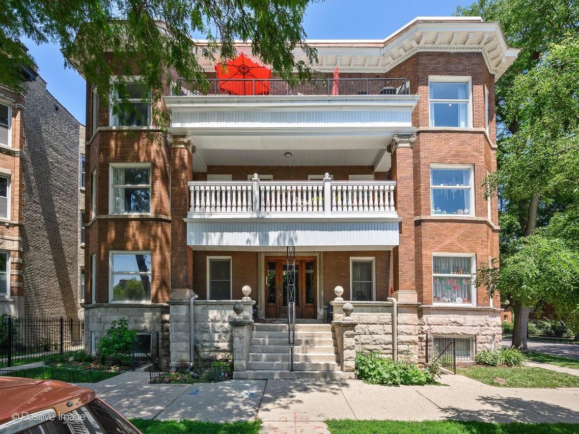 3034 W Logan Blvd. #3, Chicago, IL 60647