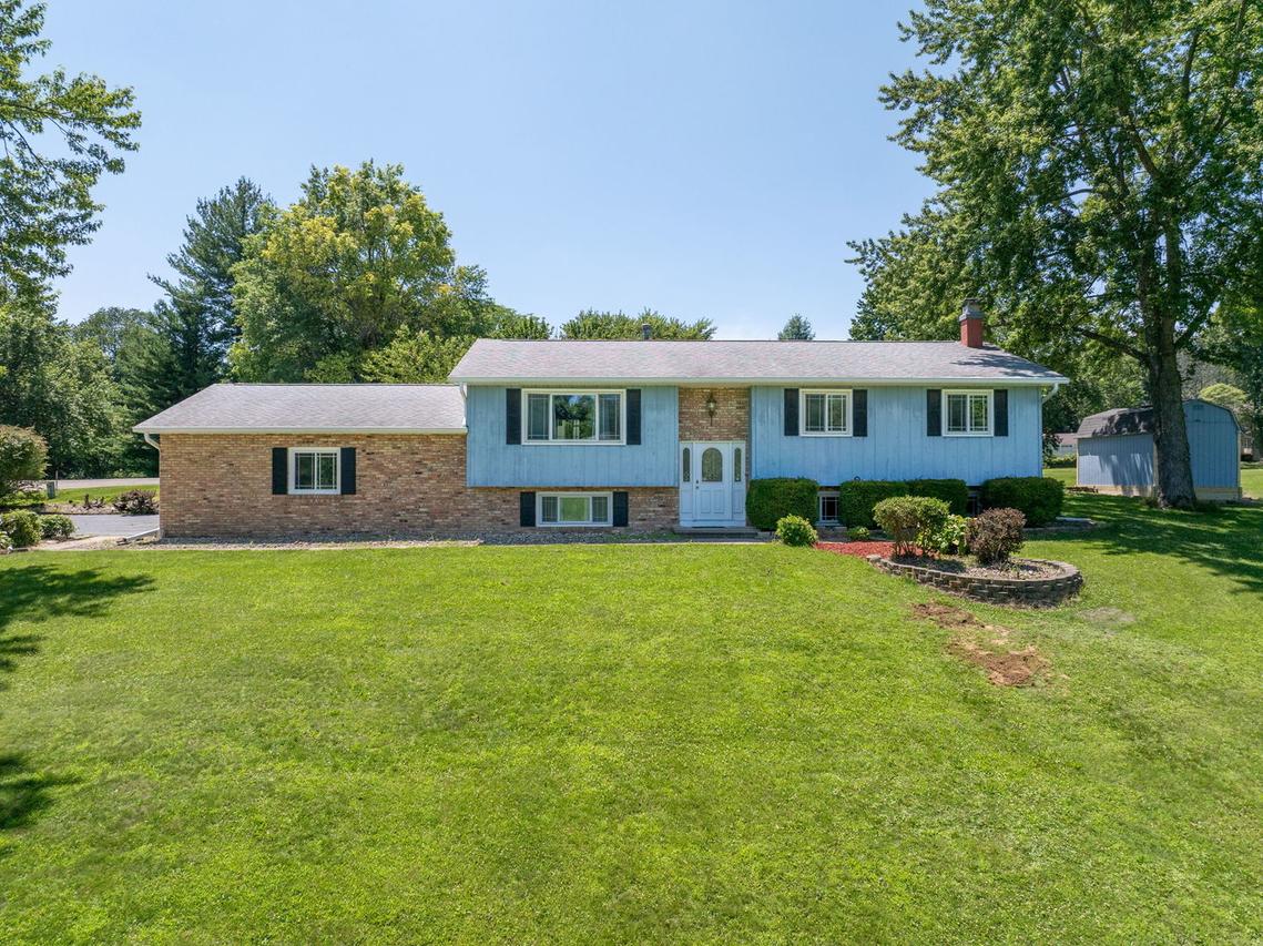 47 Heather Ct., Geneseo, IL 61254