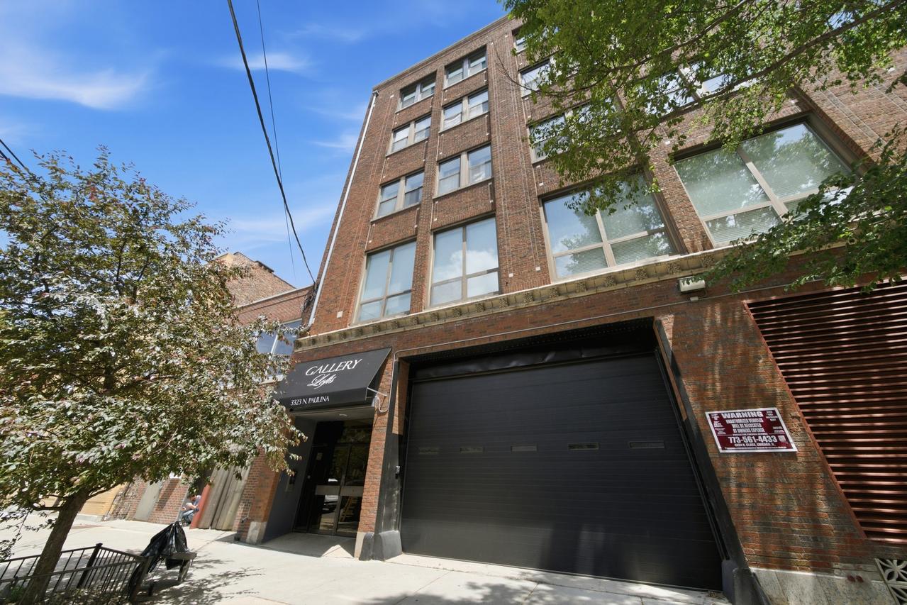 3323 N Paulina St. #3F, Chicago, IL 60657