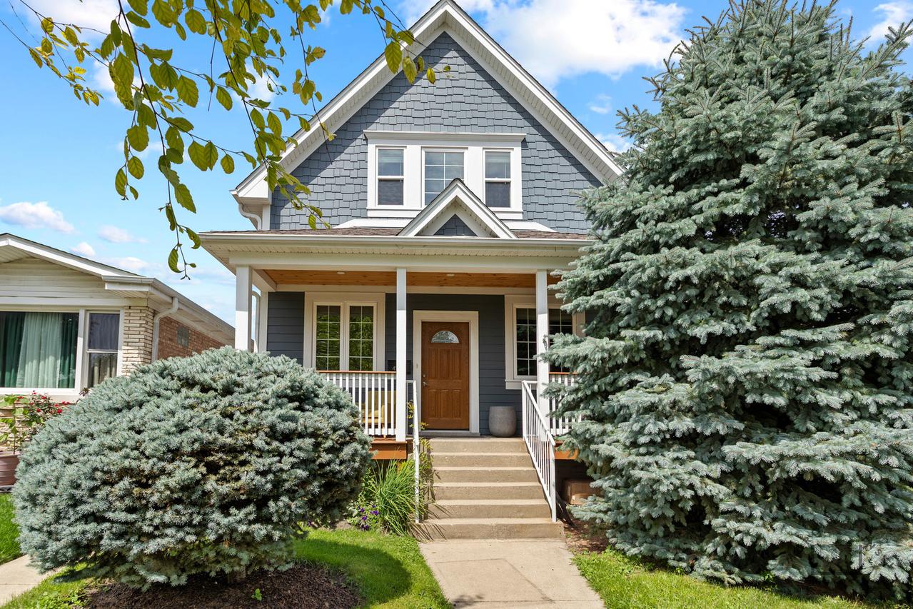4708 N Odell Ave., Harwood Heights, IL 60706