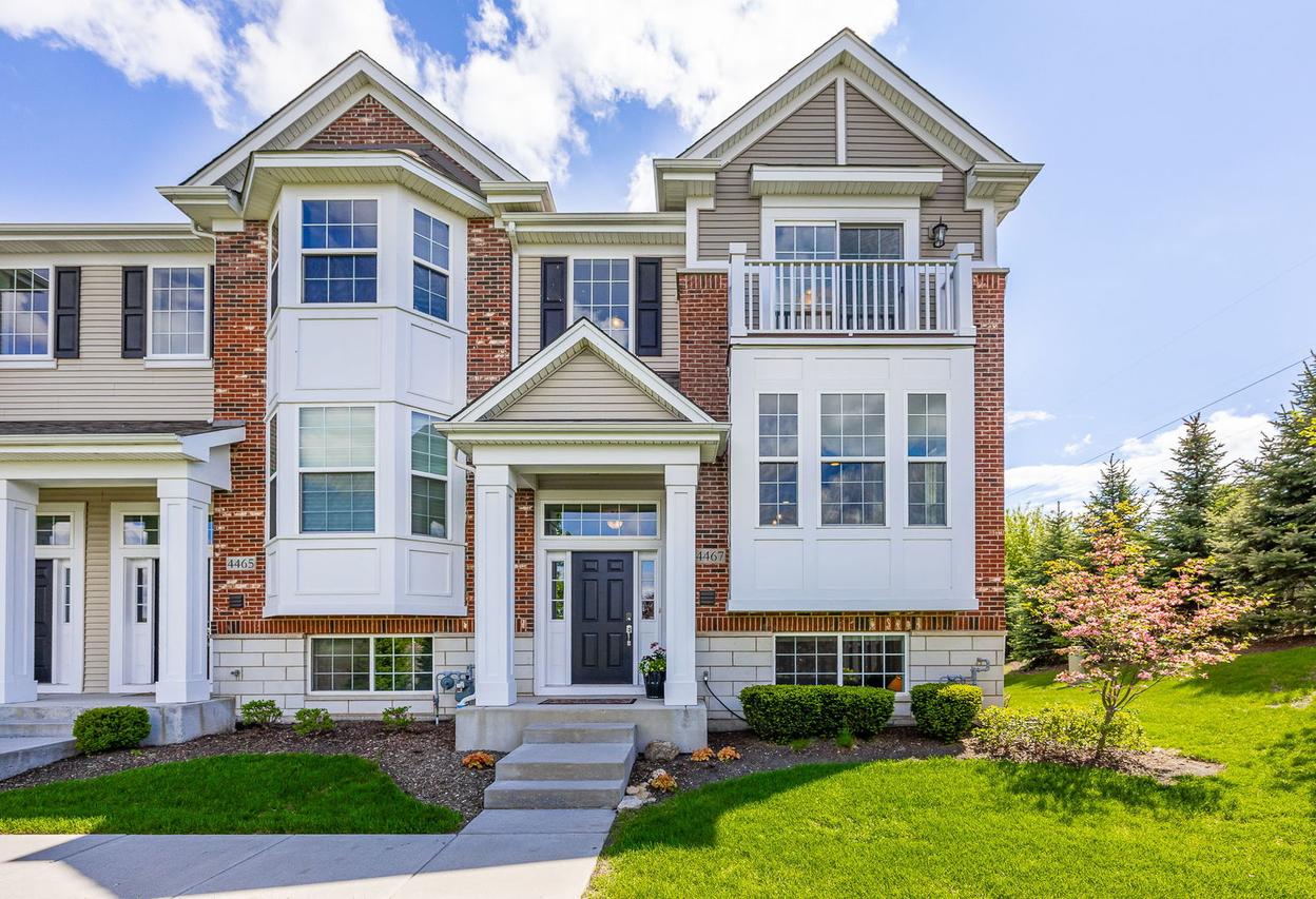 4467 Monroe Ct., Naperville, IL 60564