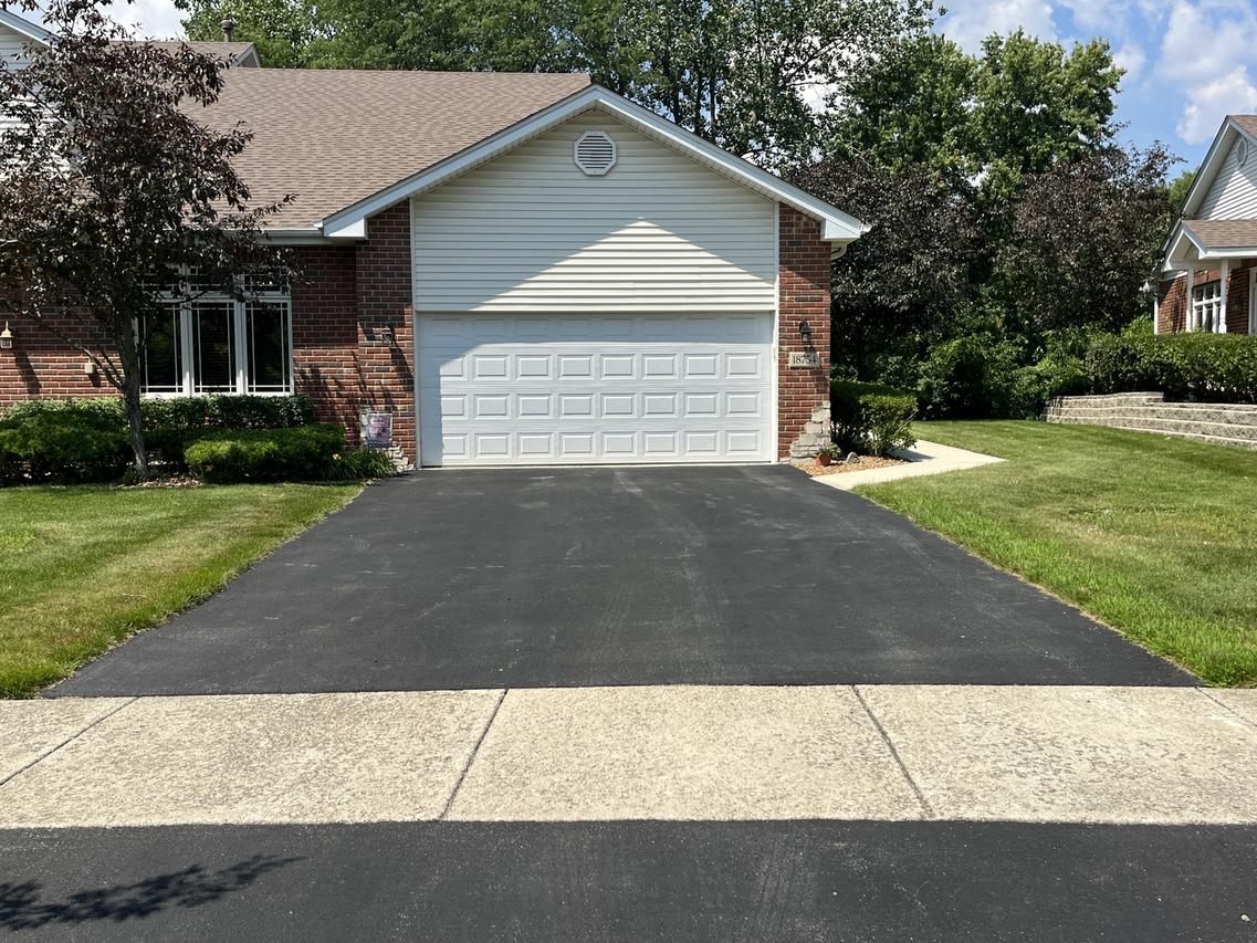 18754 Crystal Creek Dr., Mokena, IL 60448