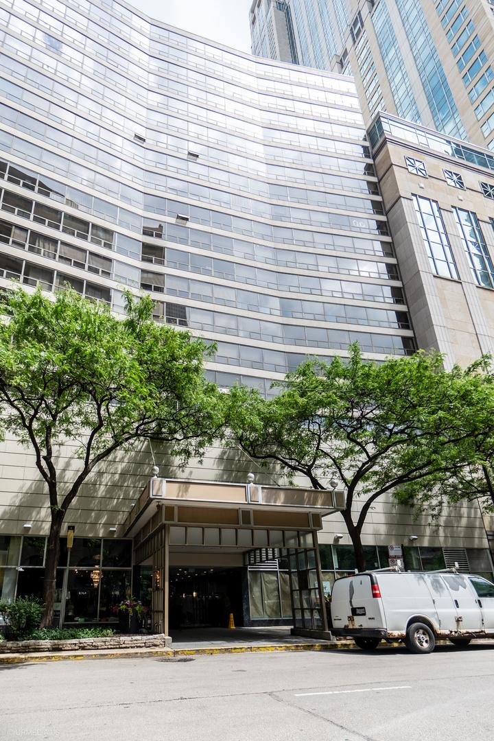 110 E Delaware Pl. #1804, Chicago, IL 60611