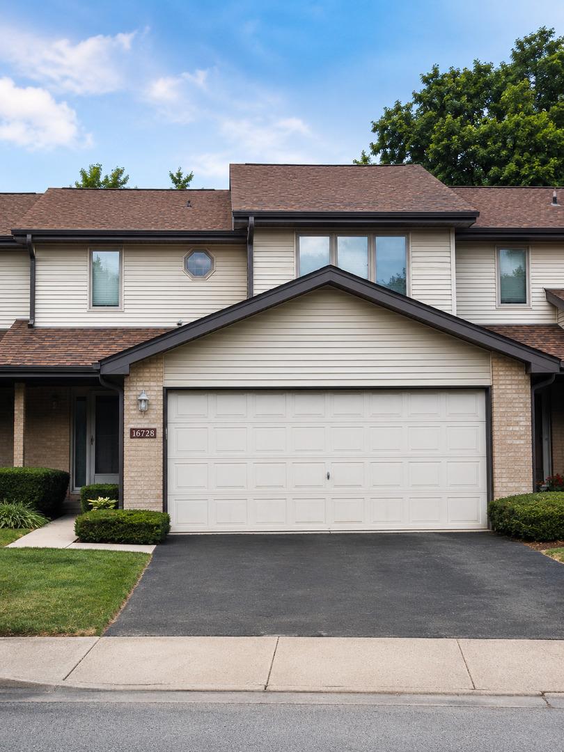 16728 Sheridans Tr., Orland Park, IL 60467