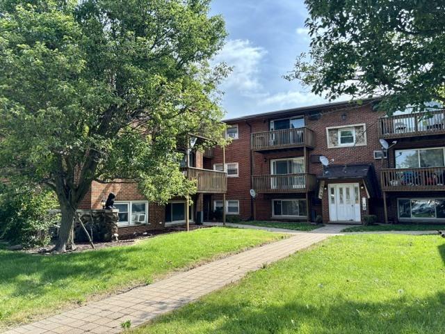 10749 S Harlem Ave. #1C, Worth, IL 60482