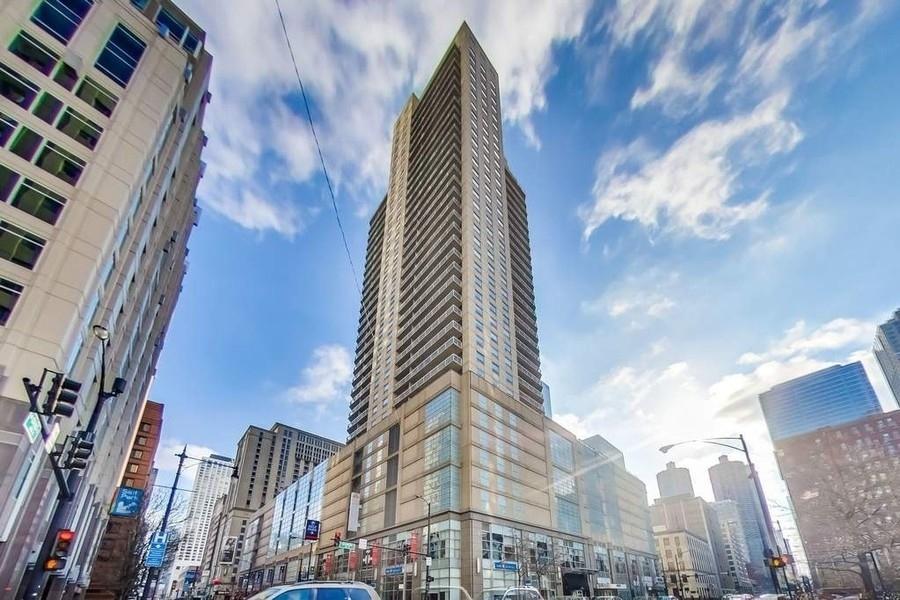 545 N Dearborn St. #2505, Chicago, IL 60654