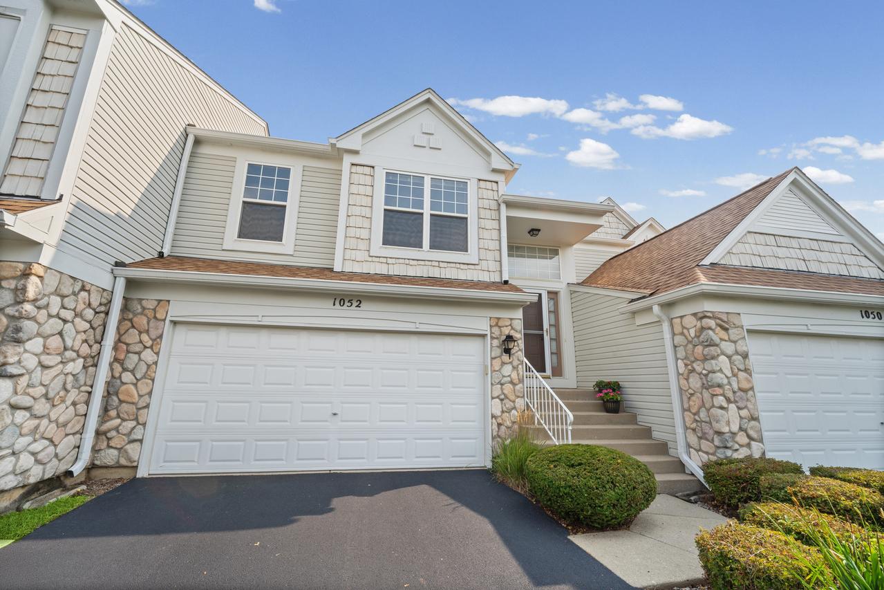 1052 Delta Dr., Elgin, IL 60123
