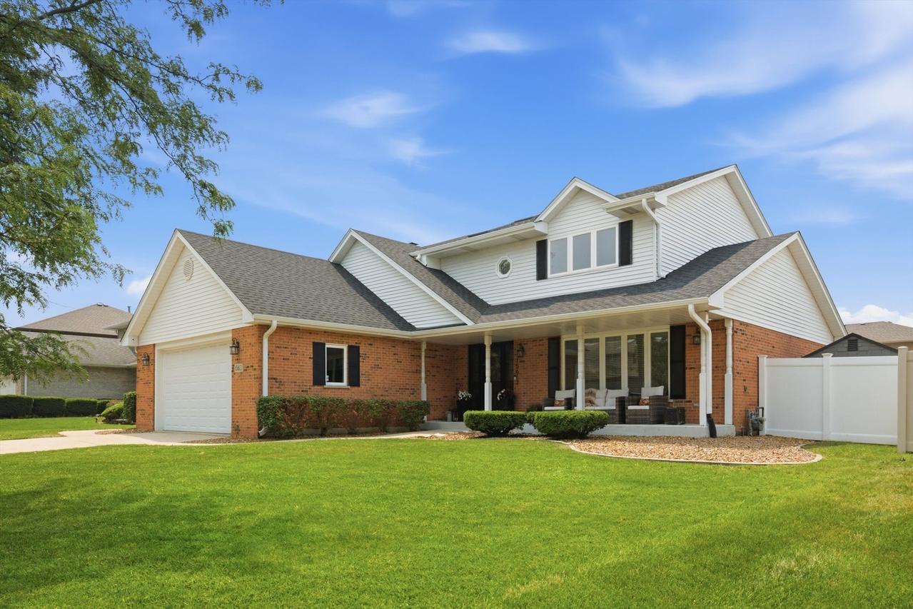 15612 Bramblewood Rd., Oak Forest, IL 60452