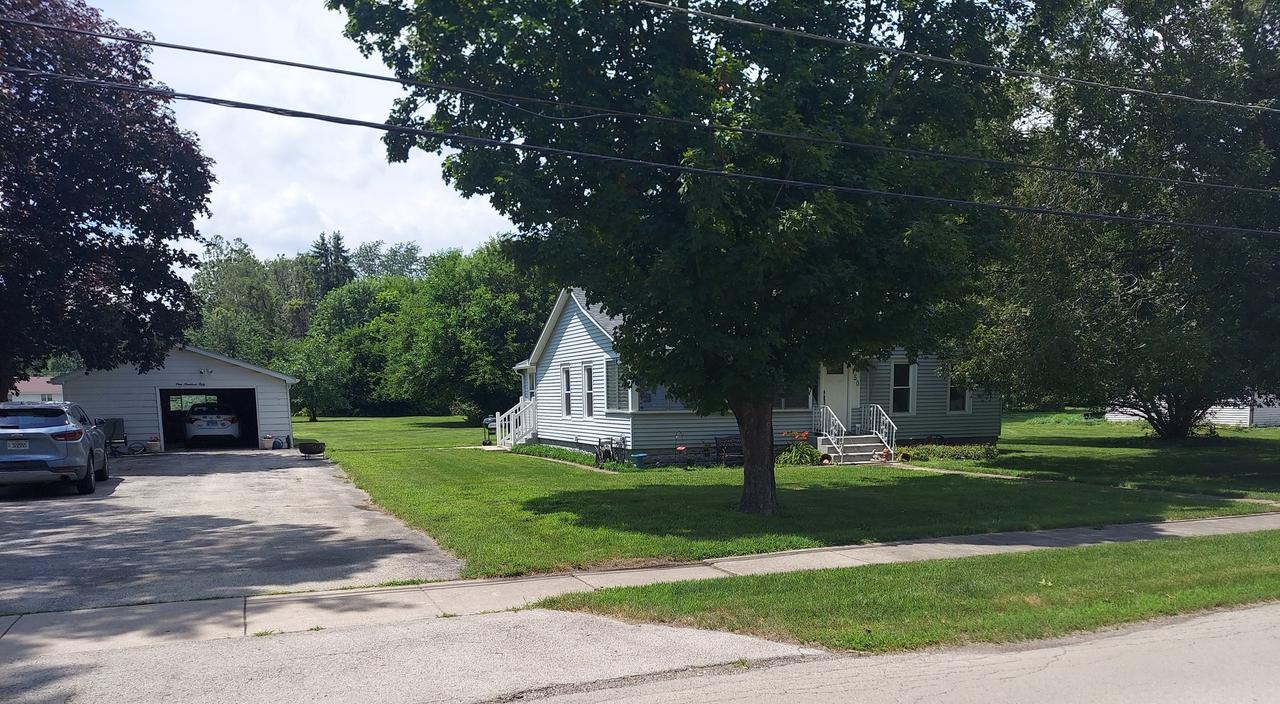 150 N School St., Braidwood, IL 60408