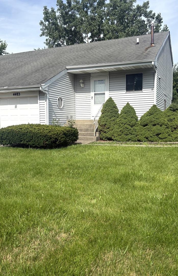 4483 Bell Ln., Hanover Park, IL 60133