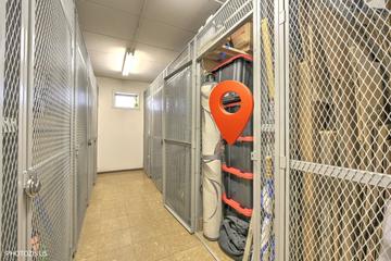 1380 Oakwood Ave. #204, Des Plaines, IL 60016