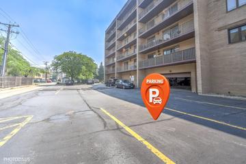 1380 Oakwood Ave. #204, Des Plaines, IL 60016