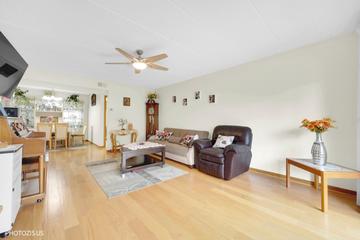 1380 Oakwood Ave. #204, Des Plaines, IL 60016