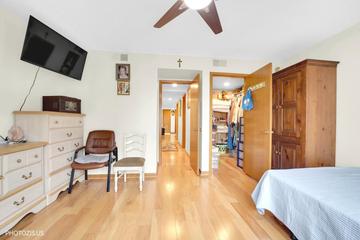 1380 Oakwood Ave. #204, Des Plaines, IL 60016