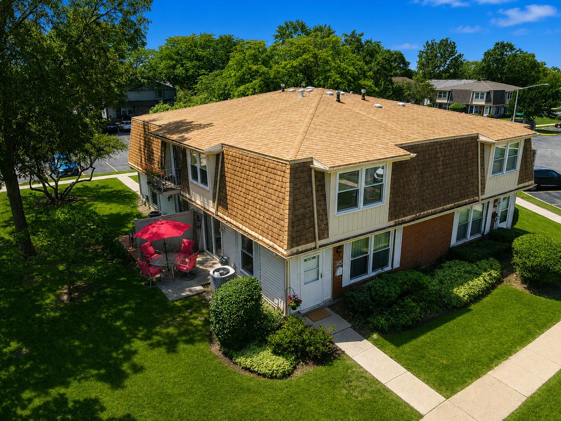 2208 Ramsey Cir., Schaumburg, IL 60194