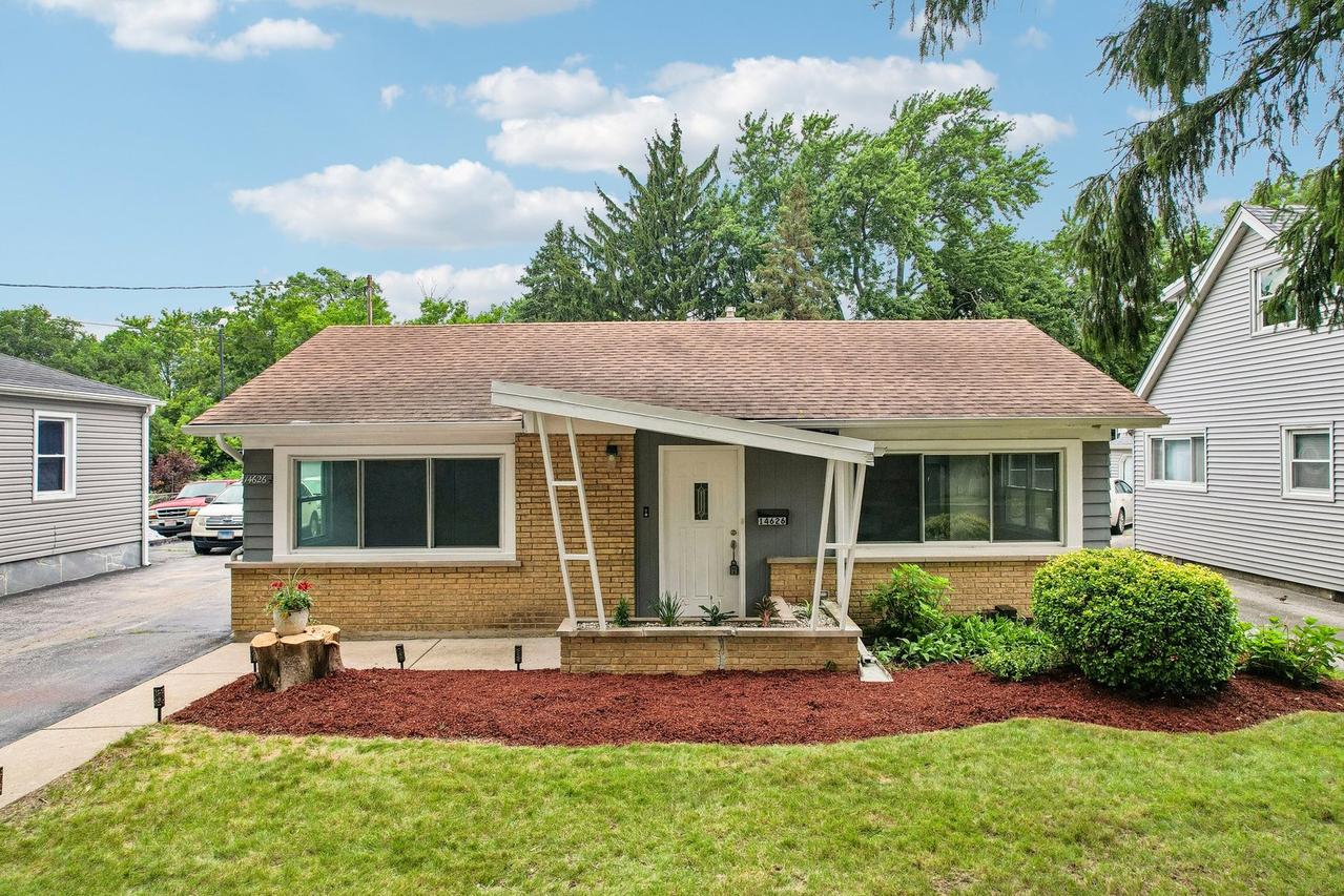 14626 Abbottsford Rd., Midlothian, IL 60445