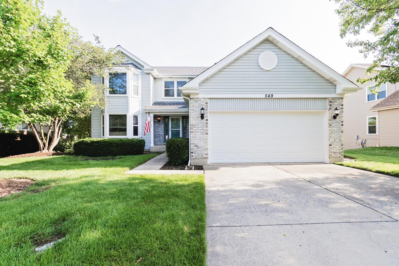 549 Farmhill Cir., Wauconda, IL 60084