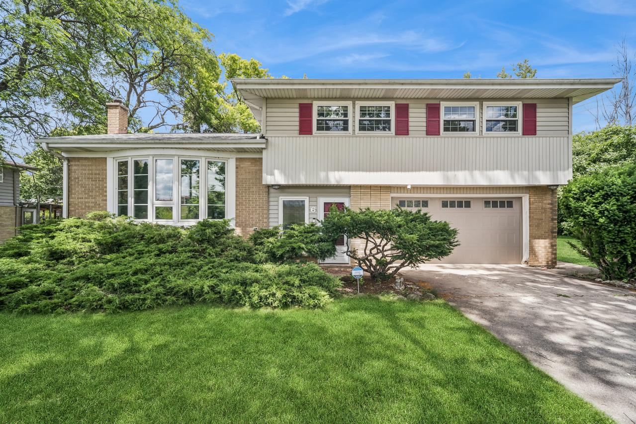6 Linden Ave., Buffalo Grove, IL 60089