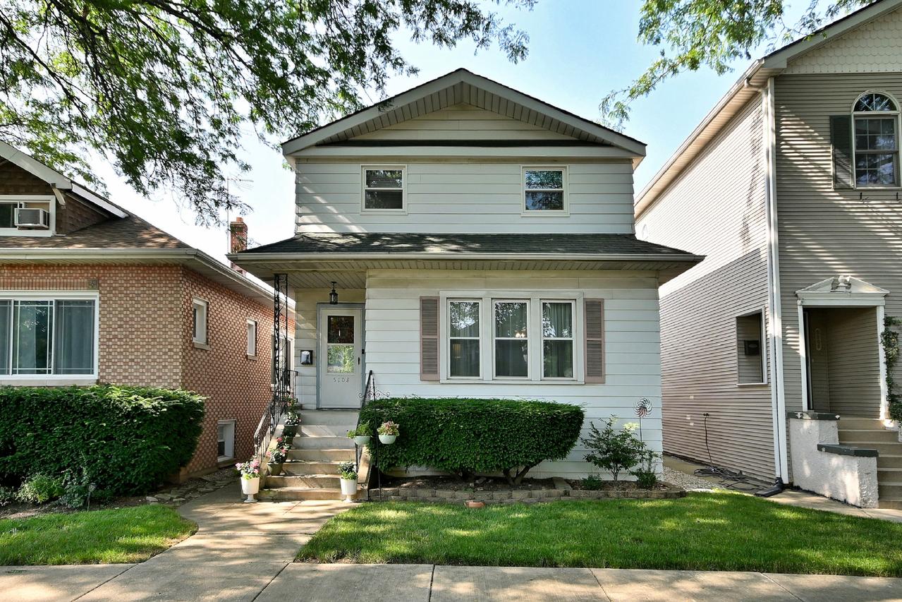 5108 W Winona St., Chicago, IL 60630