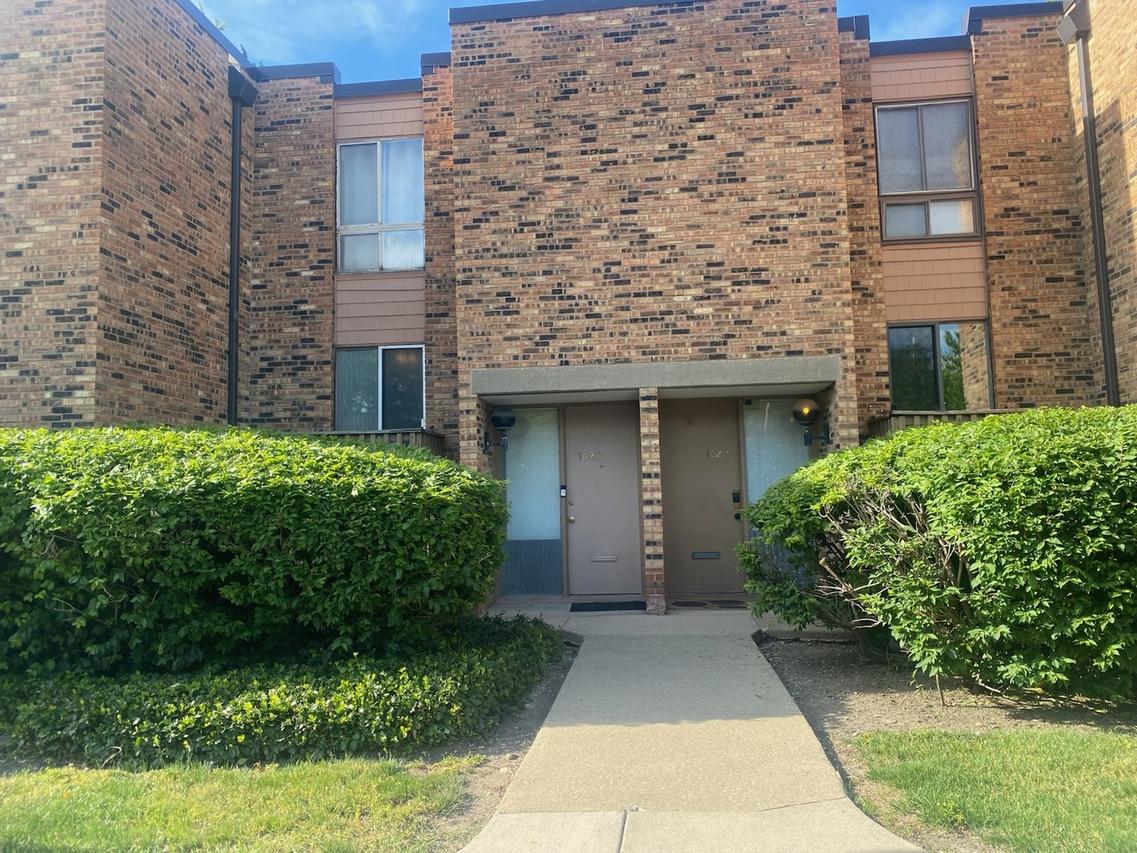 1620 Waxwing Ct., Schaumburg, IL 60173