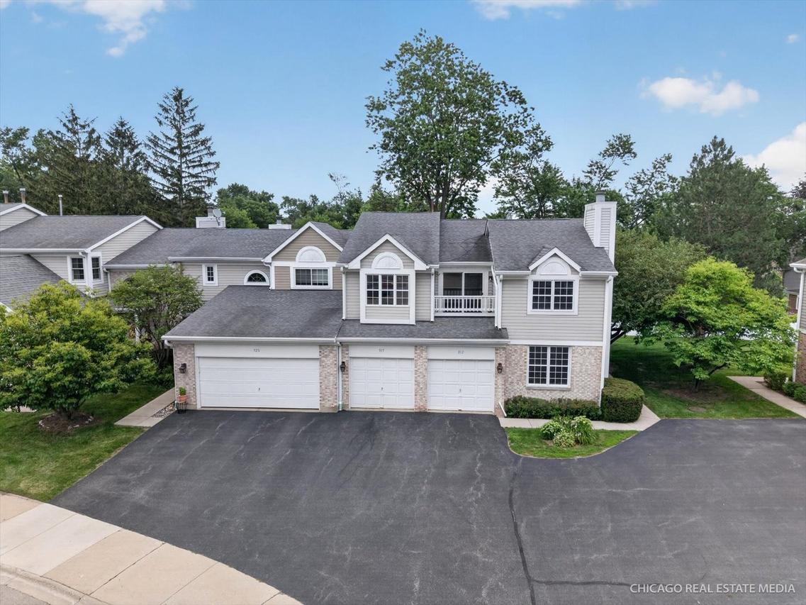 917 N Cove Dr. #H, Palatine, IL 60067