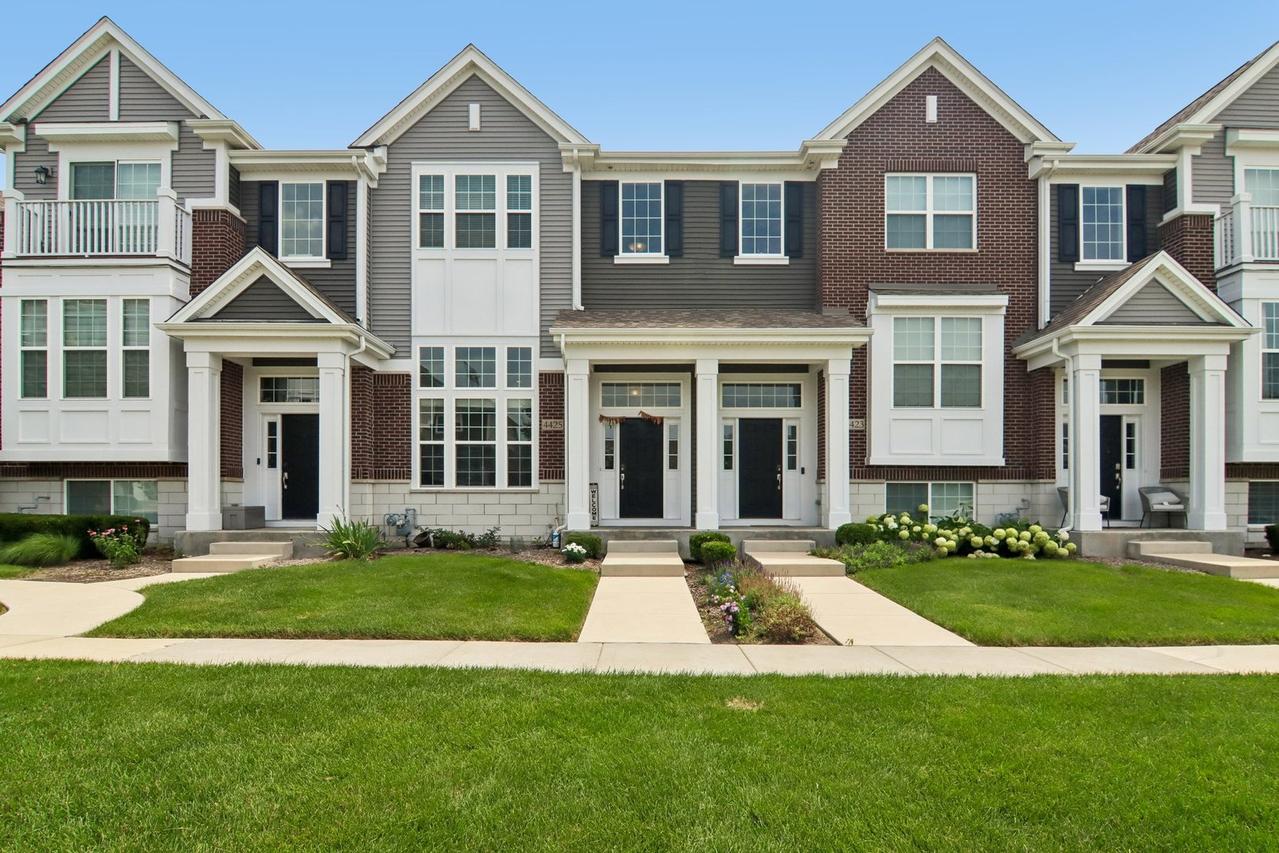 4425 Monroe Ct., Naperville, IL 60564