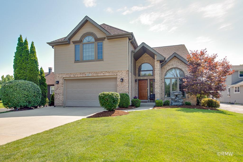 327 Miner St., Bensenville, IL 60106